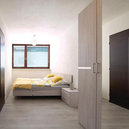 Apartman Mandala Banská Bystrica Esterno foto