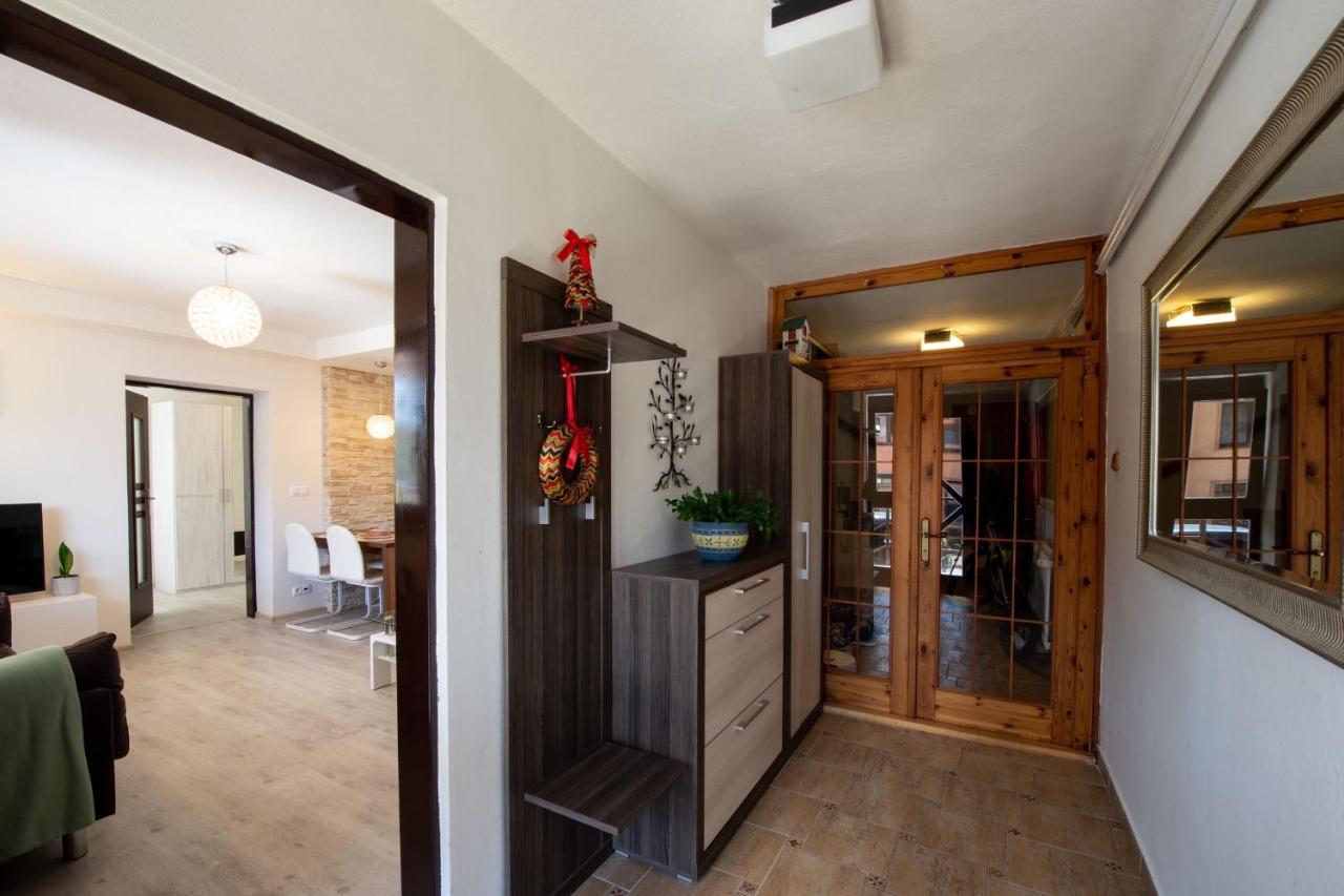 Apartman Mandala Banská Bystrica Esterno foto