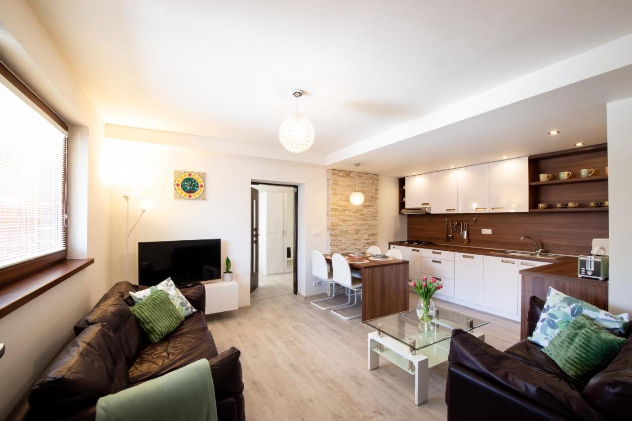 Apartman Mandala Banská Bystrica Esterno foto
